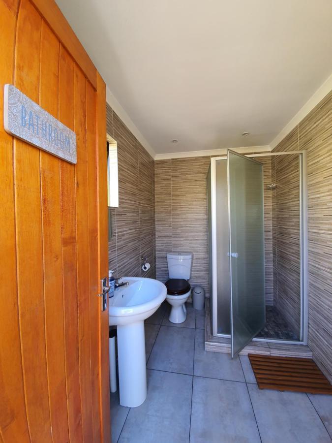 Hostel Lebo'S Soweto Backpackers Exterior foto